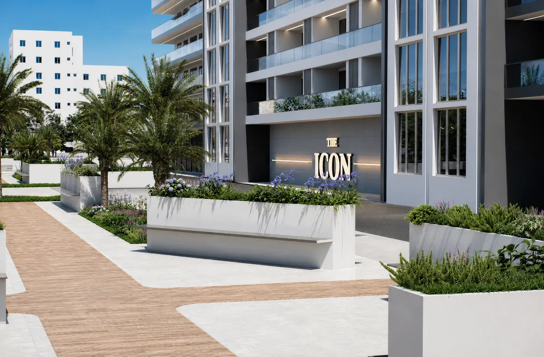 Fațada The Icon Mamaia Nord cu balcoane generoase și terase etajate orientate spre mare